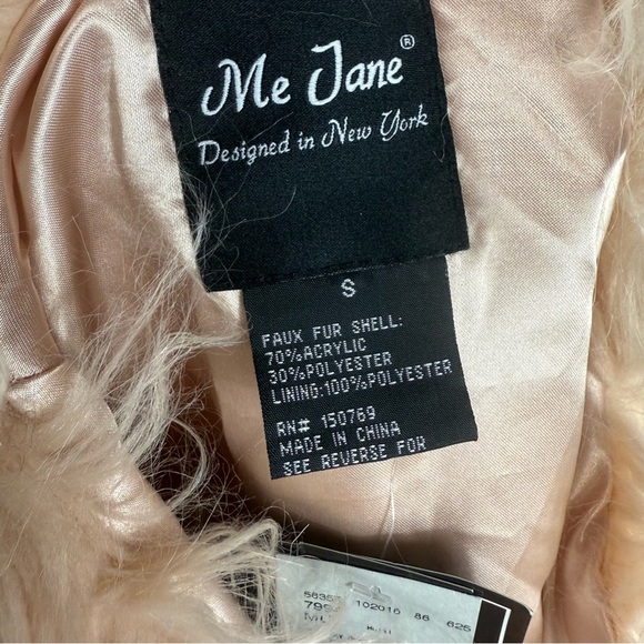 Me Jane Women's Fly Away Ombre Faux Fur Vest - Size Small - Picture 5 of 7
